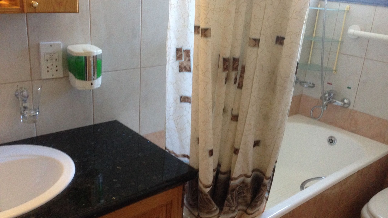 Photo of Bathroom in Pomos