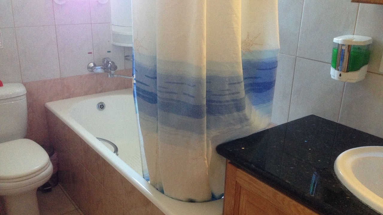 Photo of Bathroom in Pomos