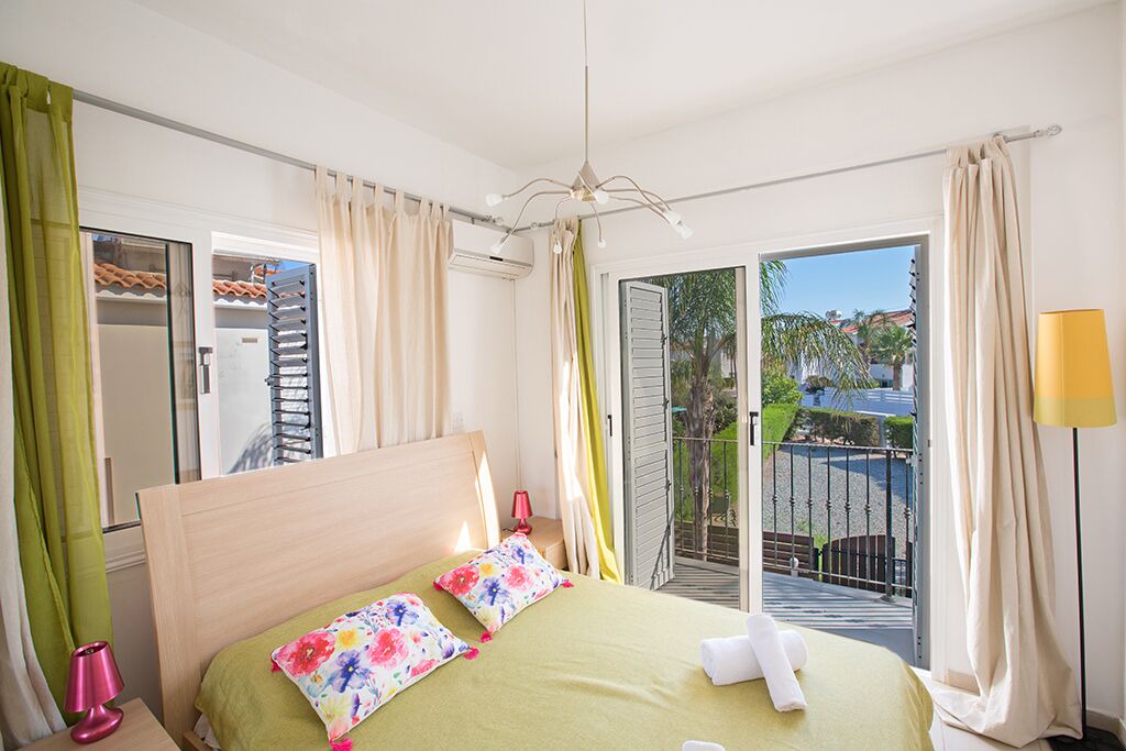 Photo of Patio Balcony in Pernera