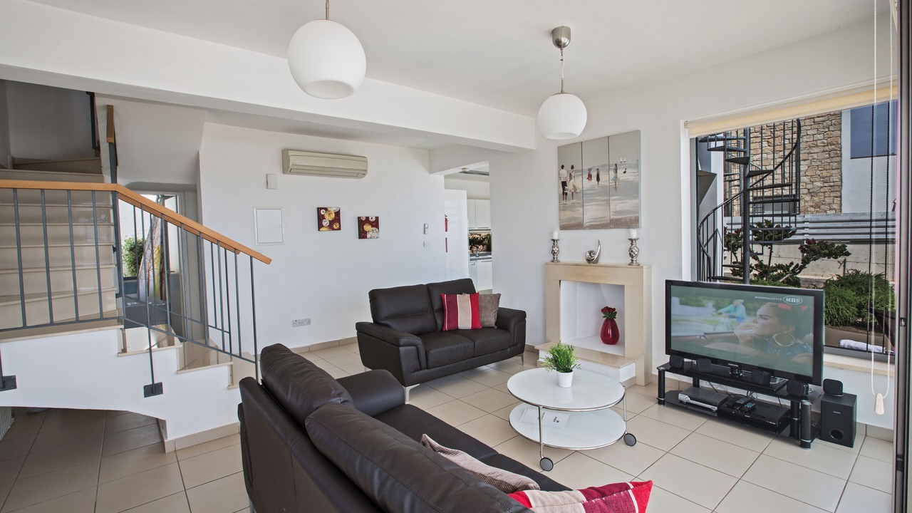Photo of Livingroom in Latchi