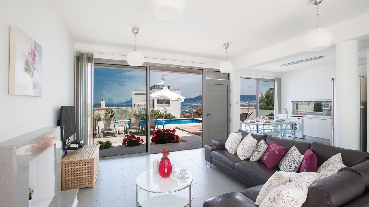 Photo of Bedroom in Latchi