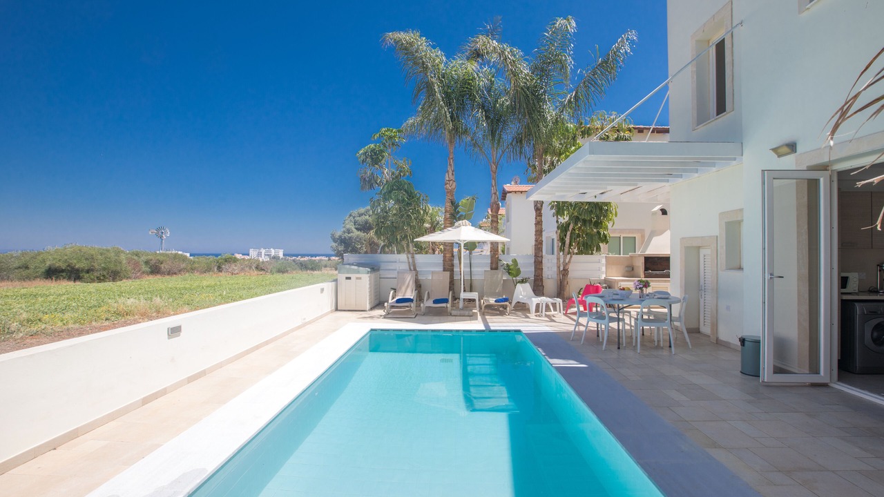 Photo of Outdoor in Pernera