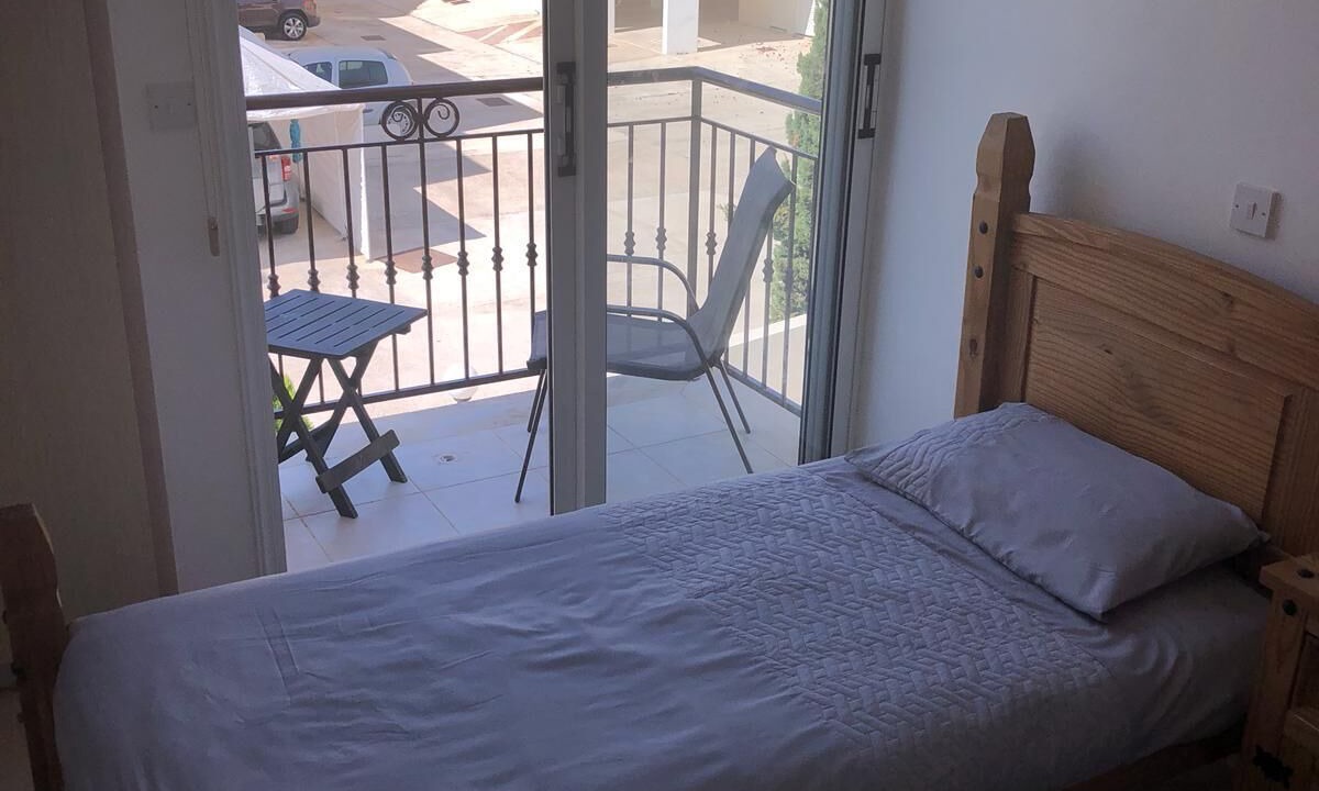 Photo of Bedroom in Peyia Town