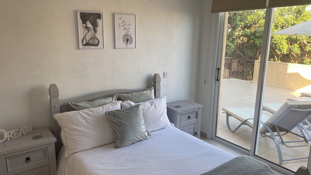Photo of Bedroom in Peyia Town