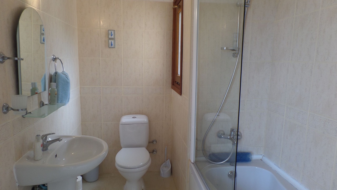 Photo of Bathroom in Catalkoy