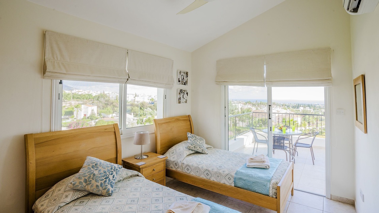 Photo of Bedroom in Peyia Town