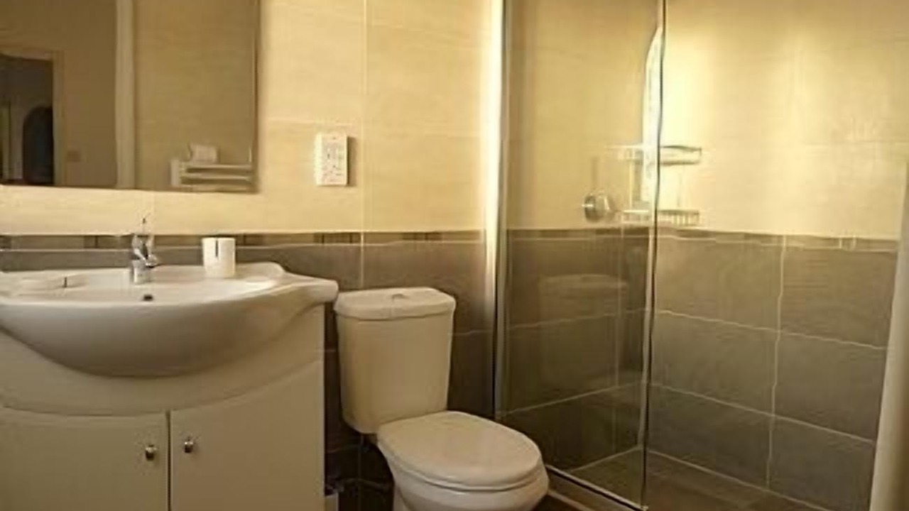 Photo of Bathroom in Peyia Town