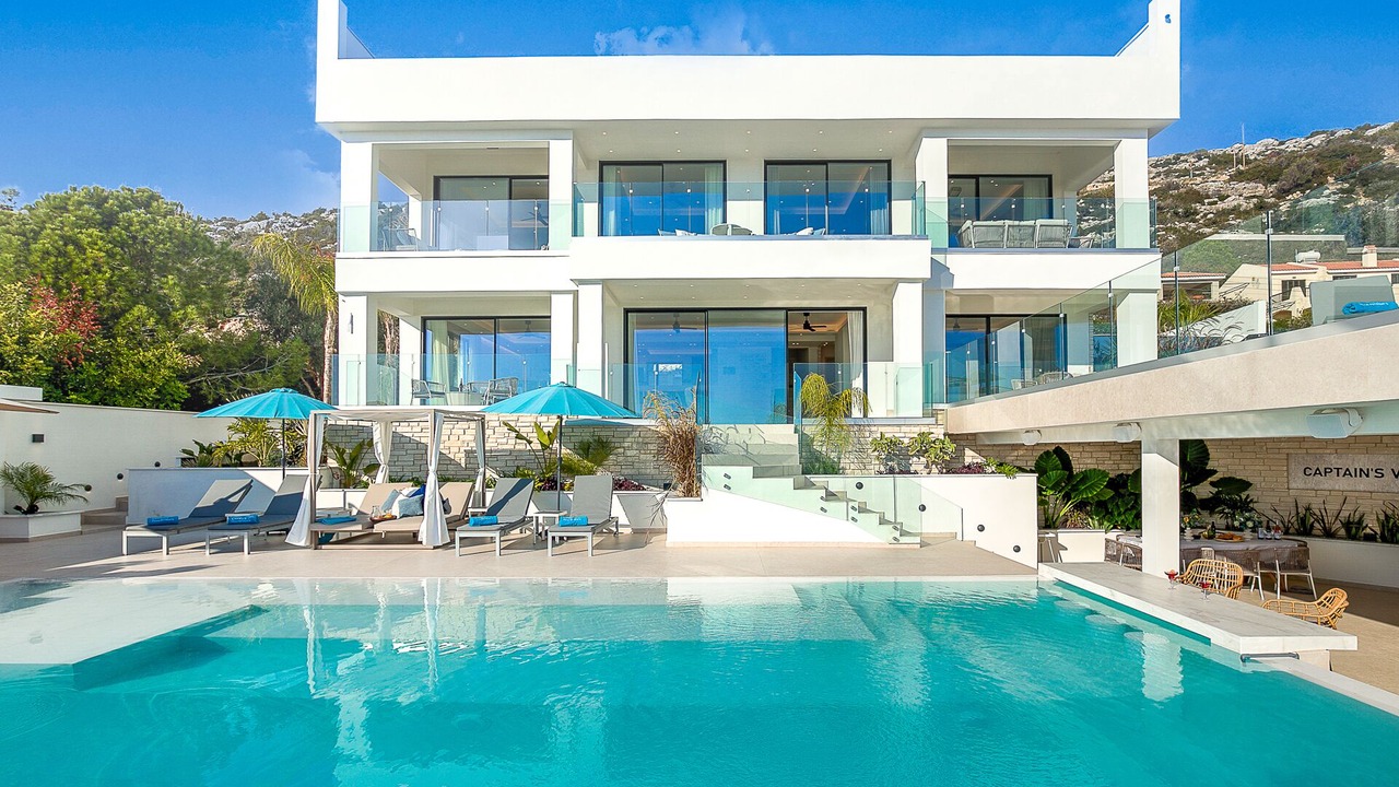 Photo of Outdoor in Peyia Town