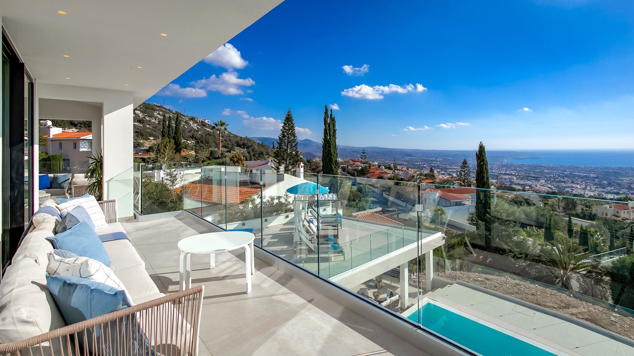 Photo of Outdoor in Peyia Town