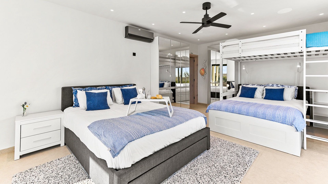 Photo of Bedroom in Peyia Town