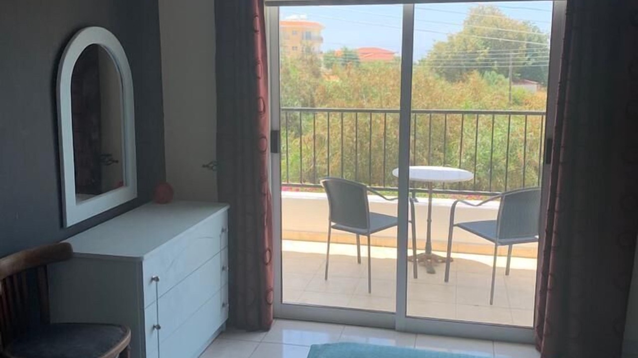 Photo of Bedroom in Emba