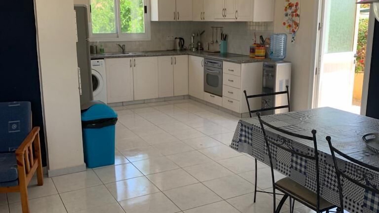 Photo of Kitchen in Emba