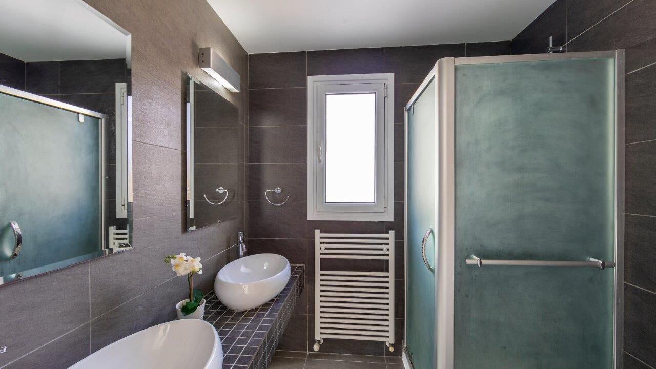 Photo of Bathroom in Kissonerga