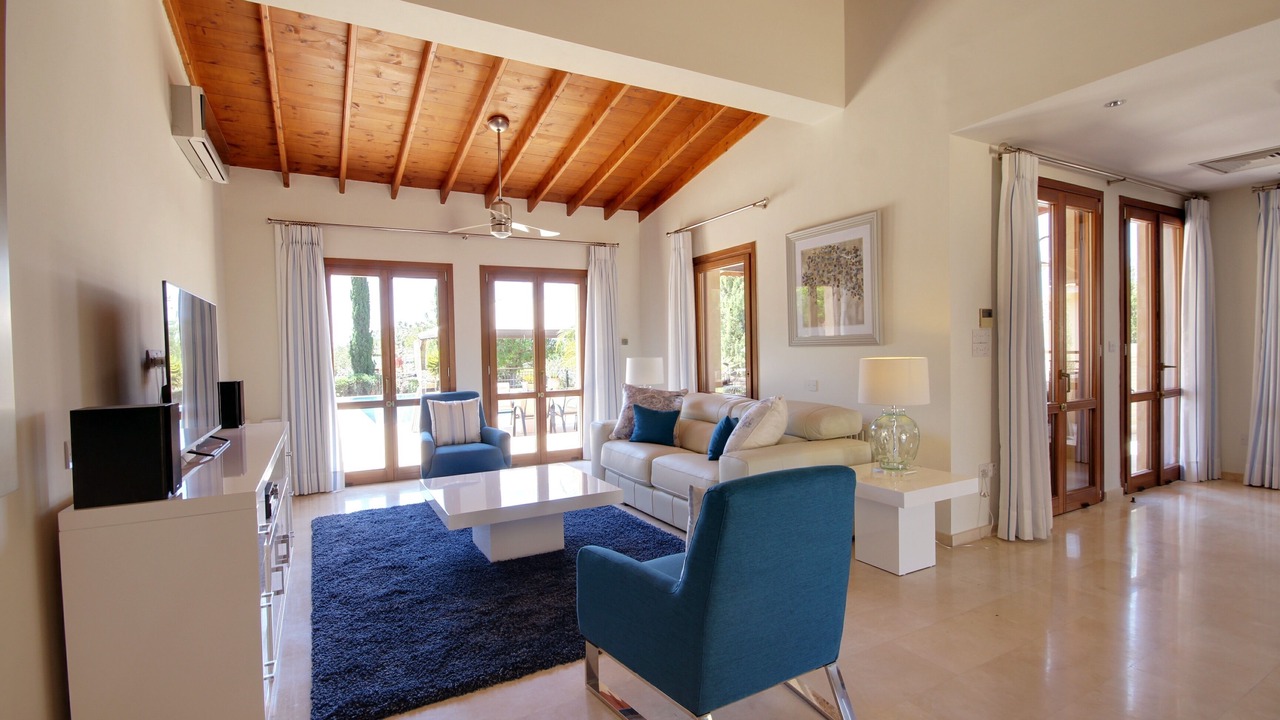 Photo of Livingroom in Aphrodite Hills
