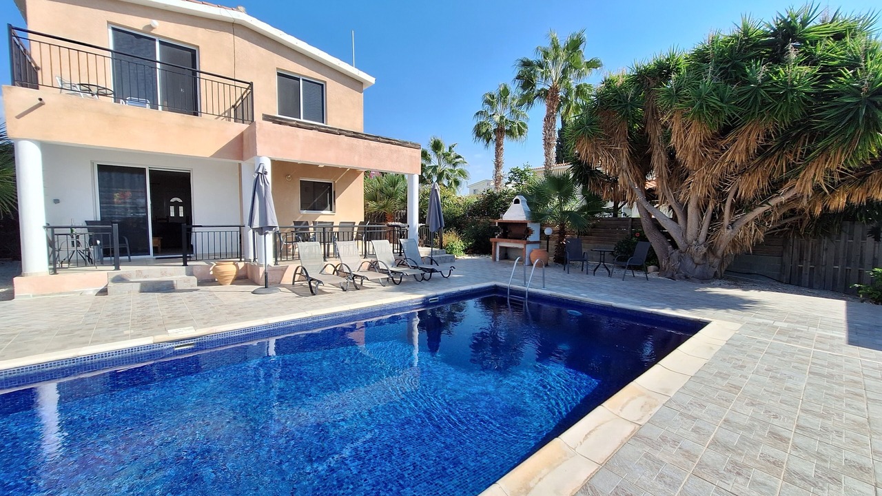 Photo of Outdoor in Pegeia