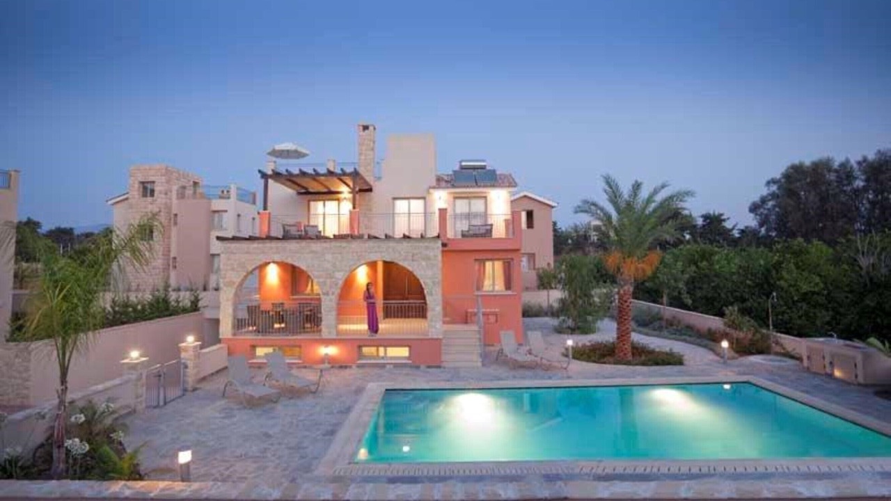 Photo of Outdoor in Polis