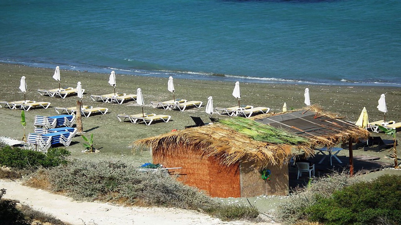 Photo of Others in Pervolia