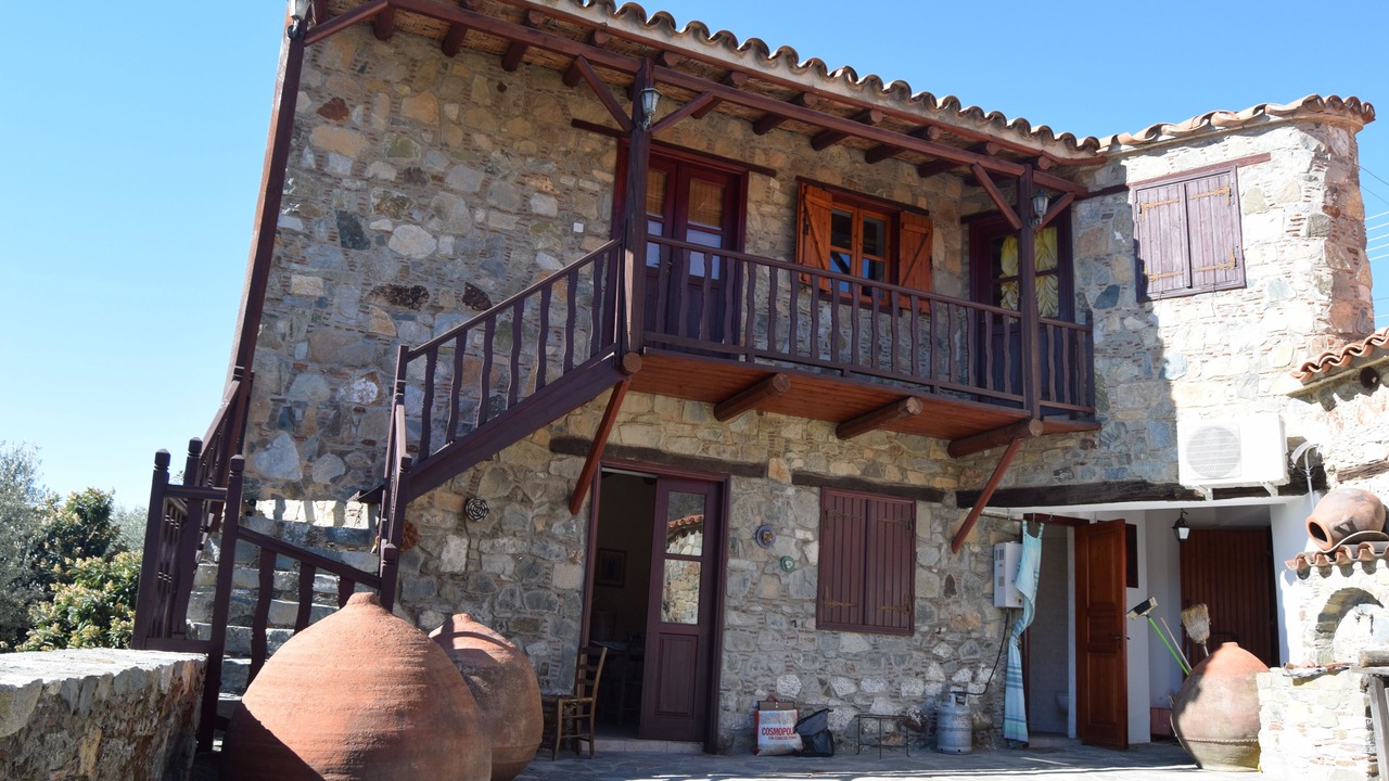 Photo of Outdoor in Agioi Vavatsinias