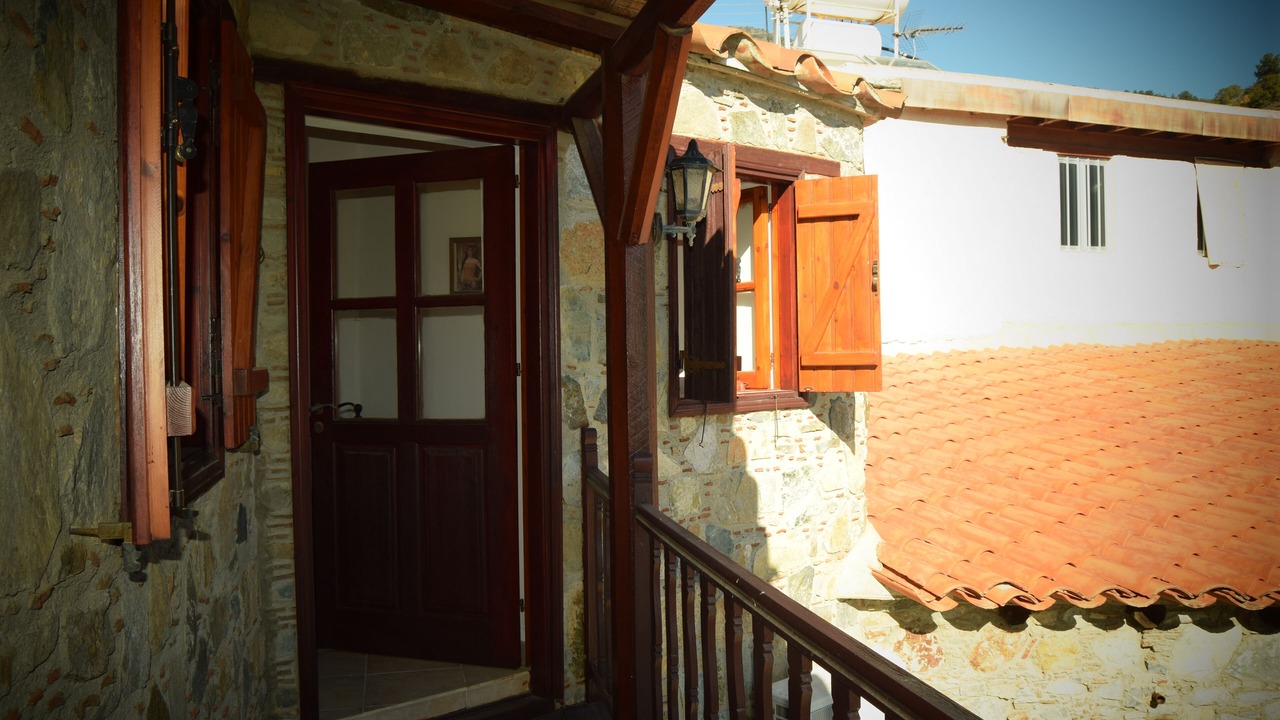 Photo of Outdoor in Agioi Vavatsinias