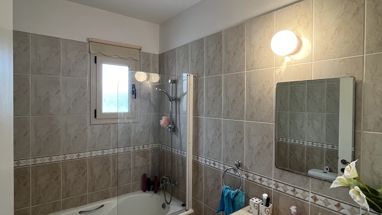 Photo of Bathroom in Mandria