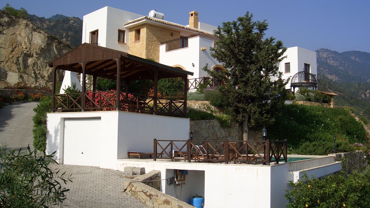 Photo of Outdoor in Karavas