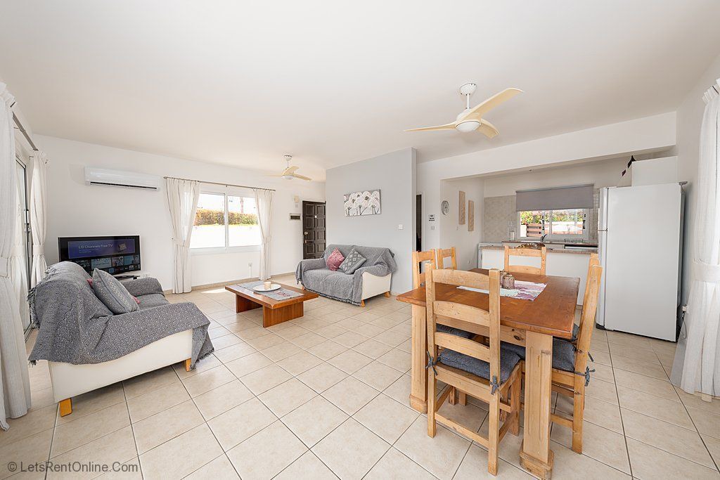 Photo of Livingroom in Pegeia