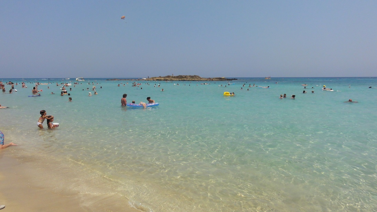 Photo of Others in Pernera