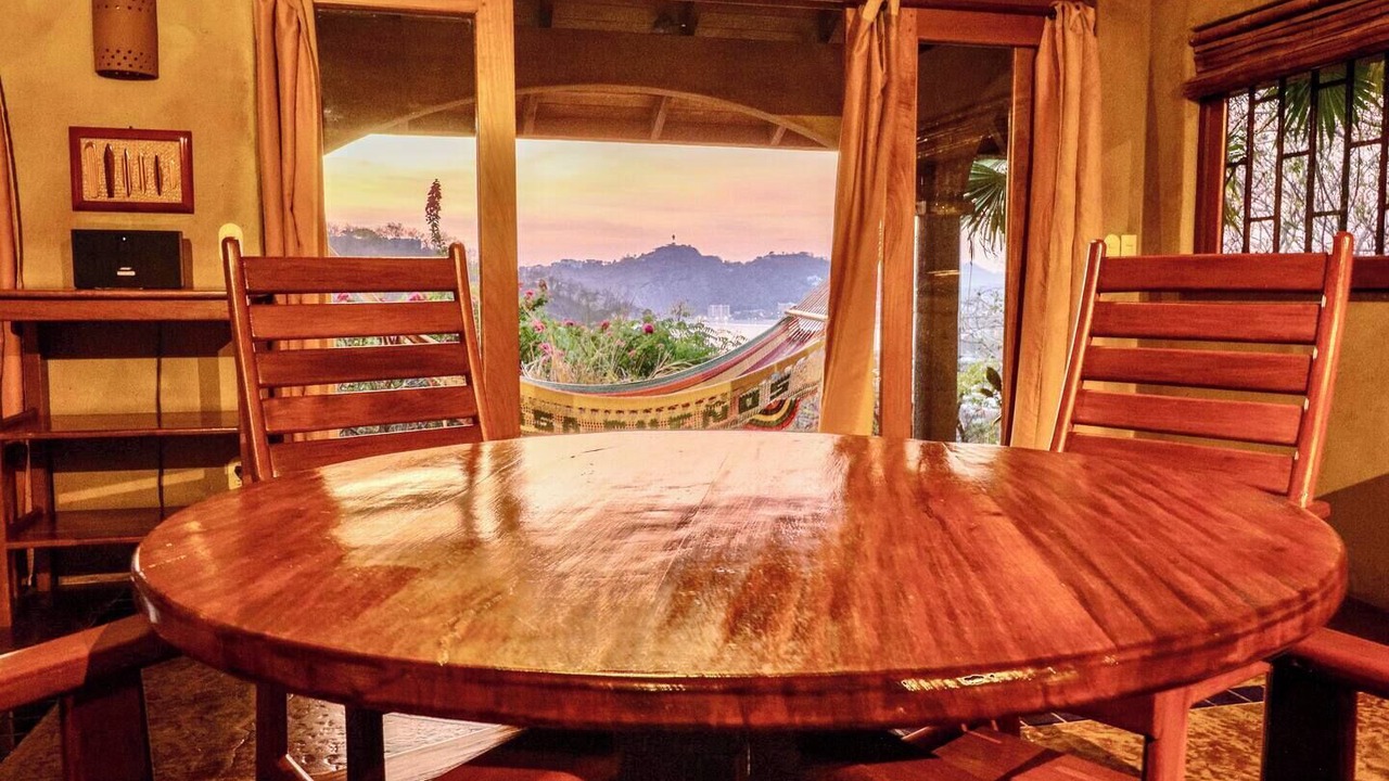 Photo of Bedroom in Paradise Bay