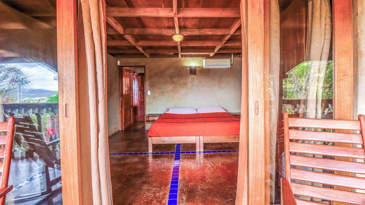 Photo of Bedroom in Paradise Bay