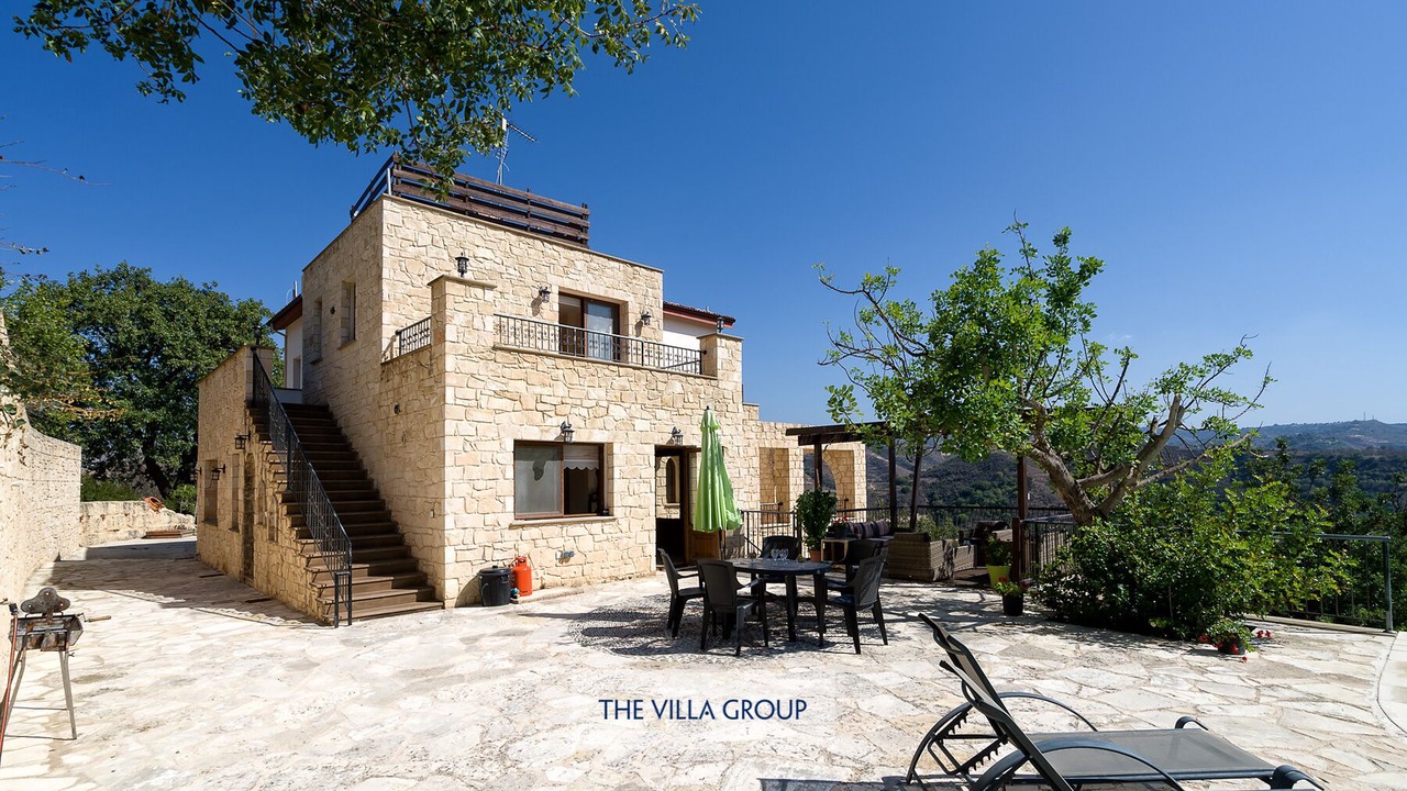 Photo of Outdoor in Miliou