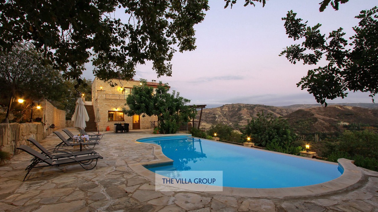 Photo of Outdoor in Miliou