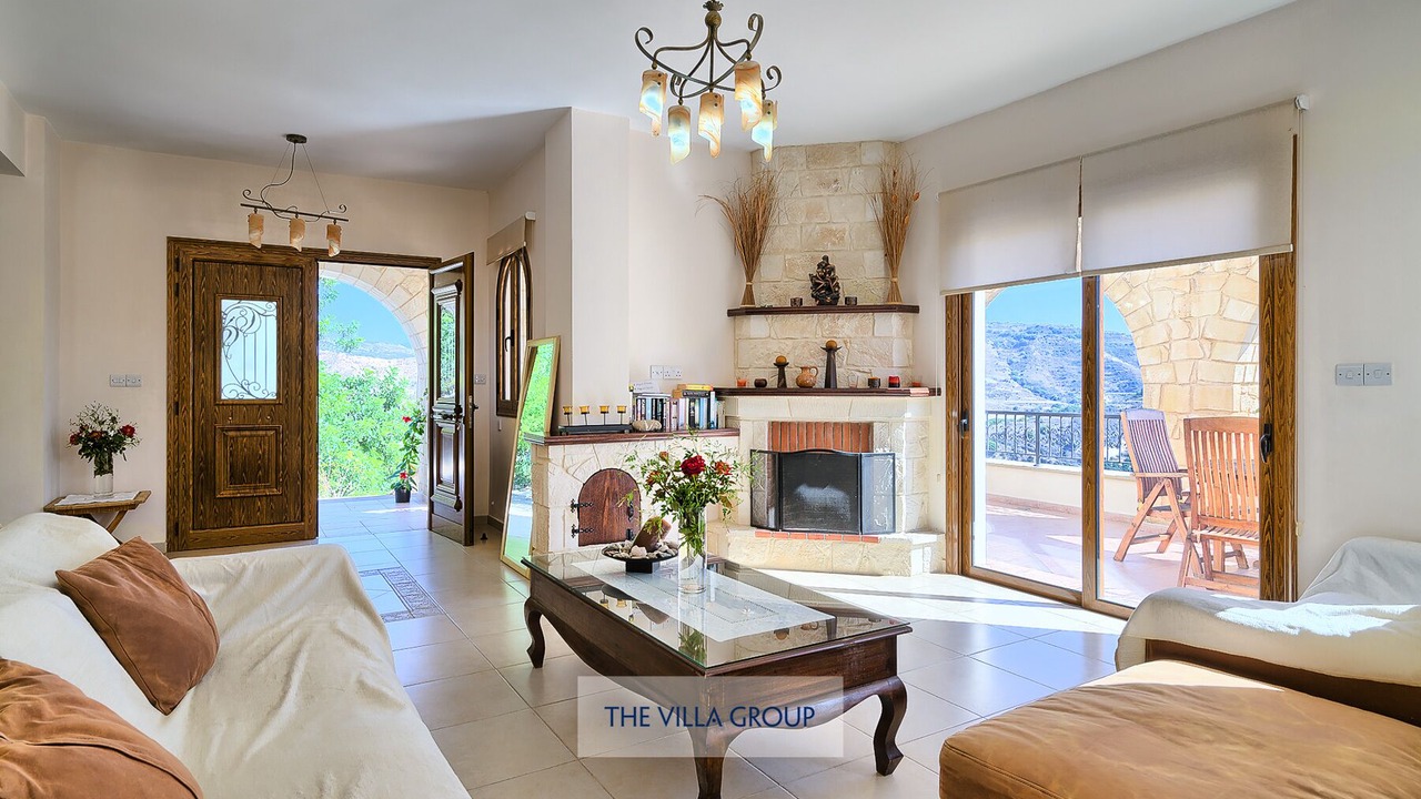 Photo of Livingroom in Miliou
