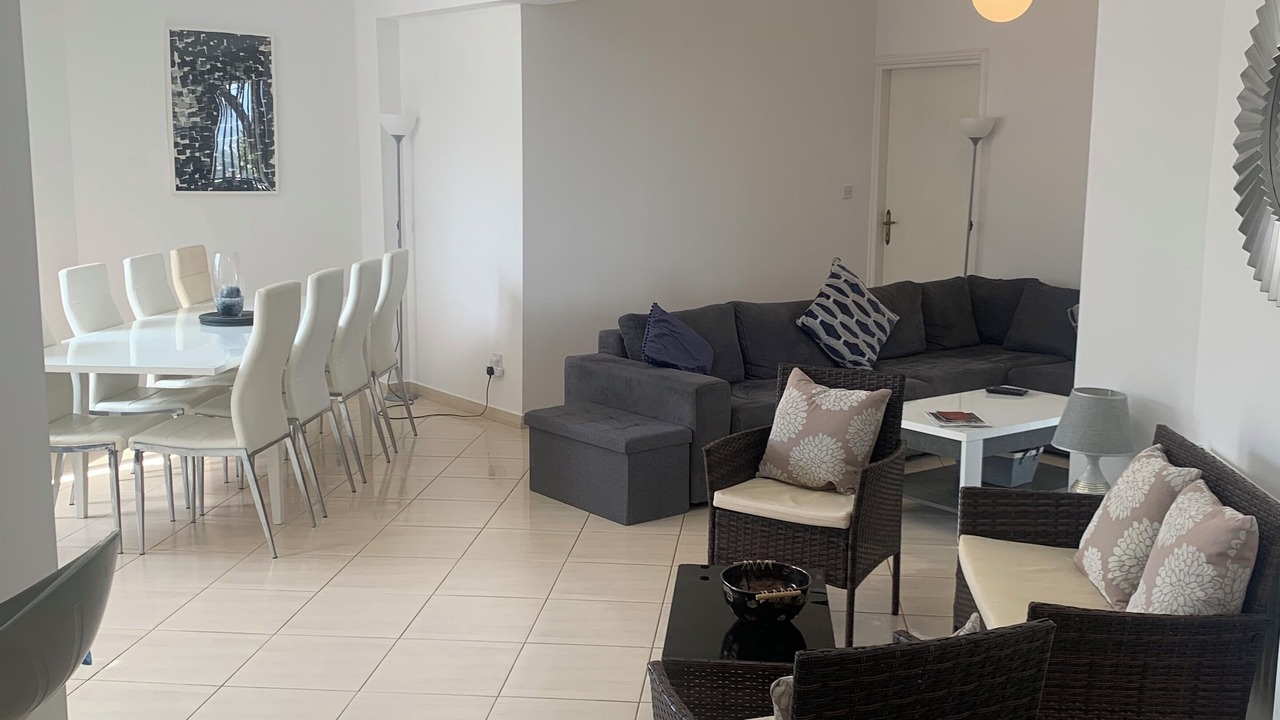 Photo of Livingroom in Neo Chorio