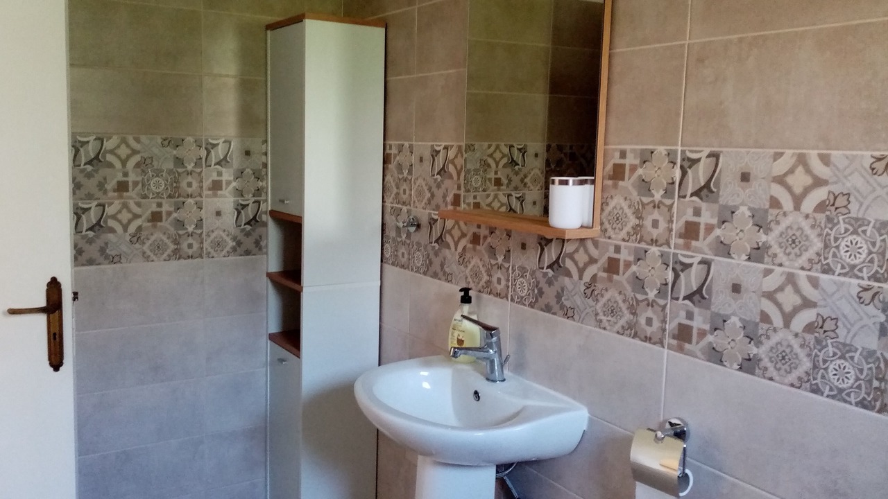 Photo of Bathroom in Pissouri