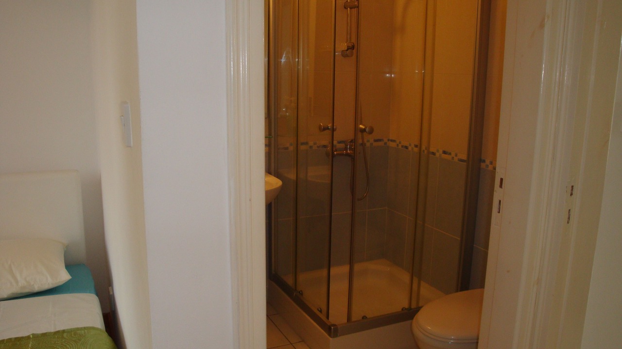 Photo of Bathroom in Polis