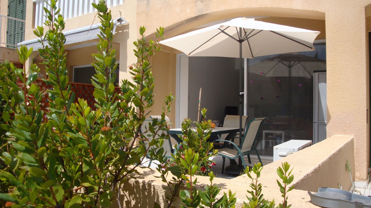 Photo of Outdoor in Polis