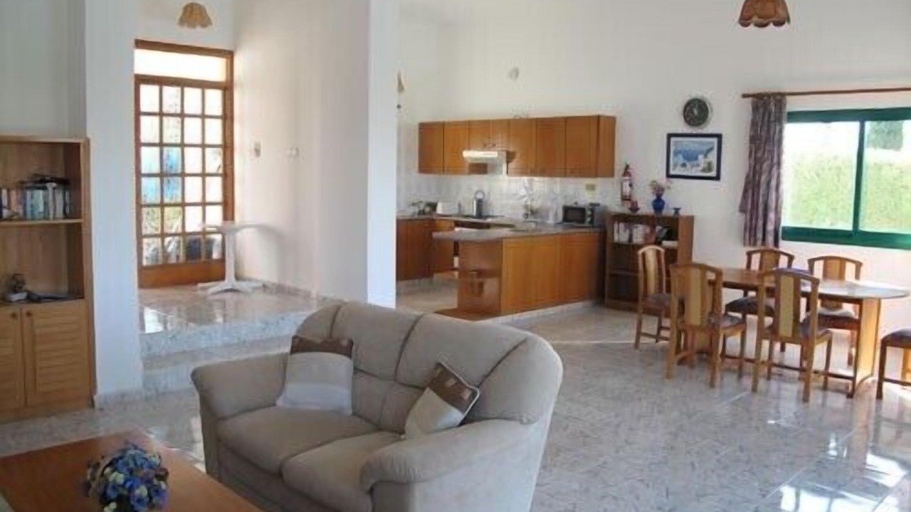 Photo of Livingroom in Latchi