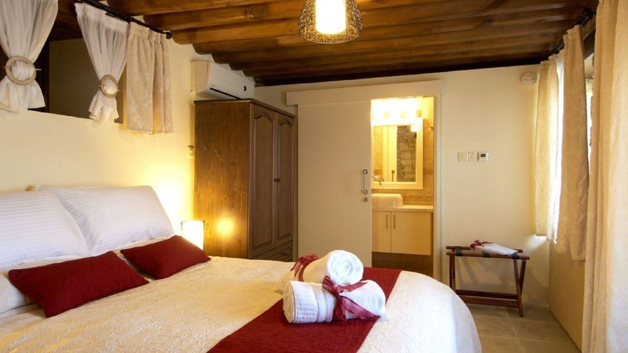 Photo of Bedroom in Agia Fyla