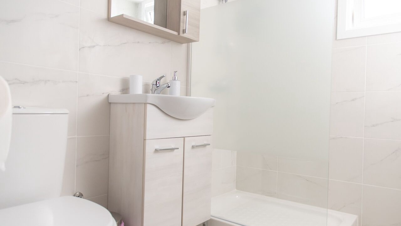 Photo of Bathroom in Oroklini