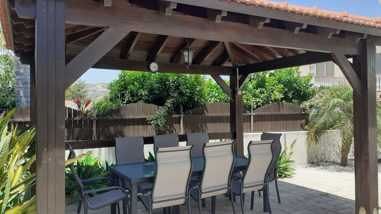 Photo of Outdoor in Alethriko