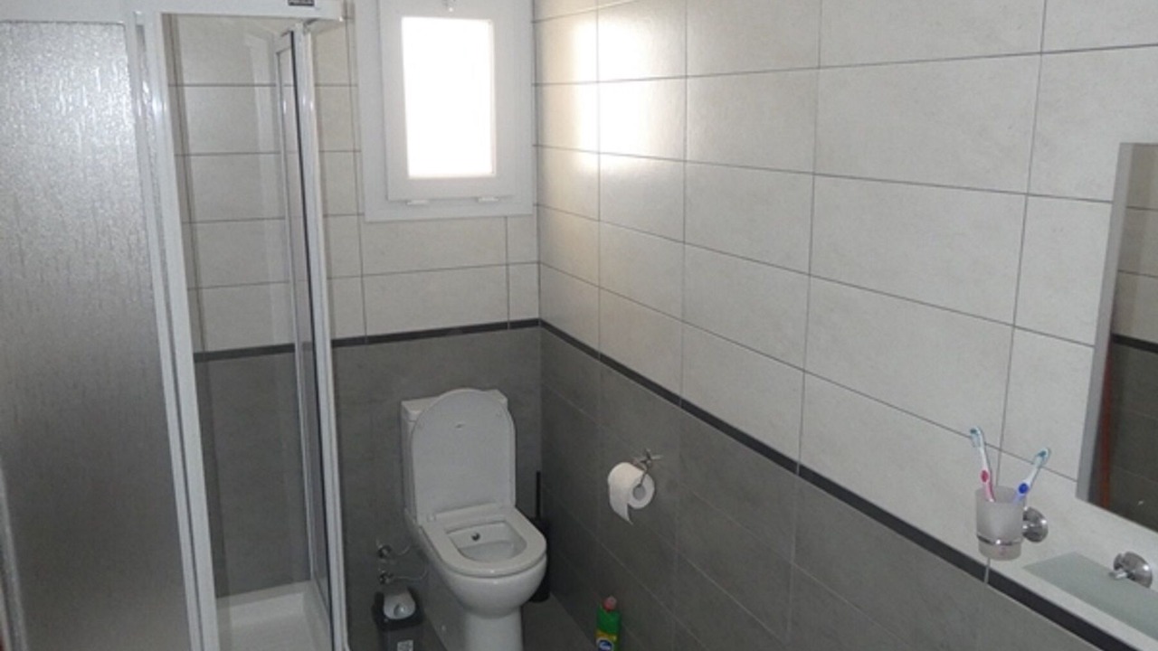 Photo of Bathroom in Trikomo