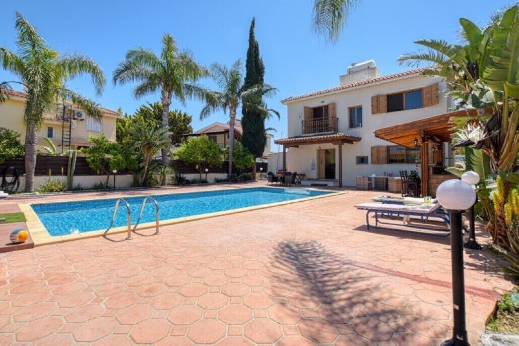 Photo of Outdoor in Pernera