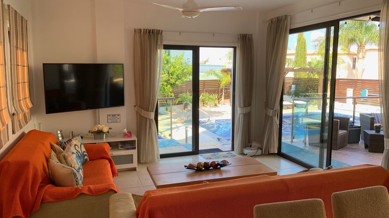 Photo of Livingroom in Protaras