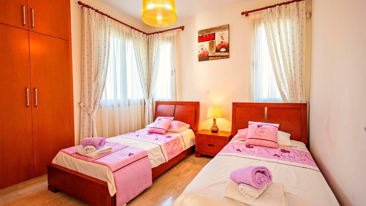 Photo of Bedroom in Polis