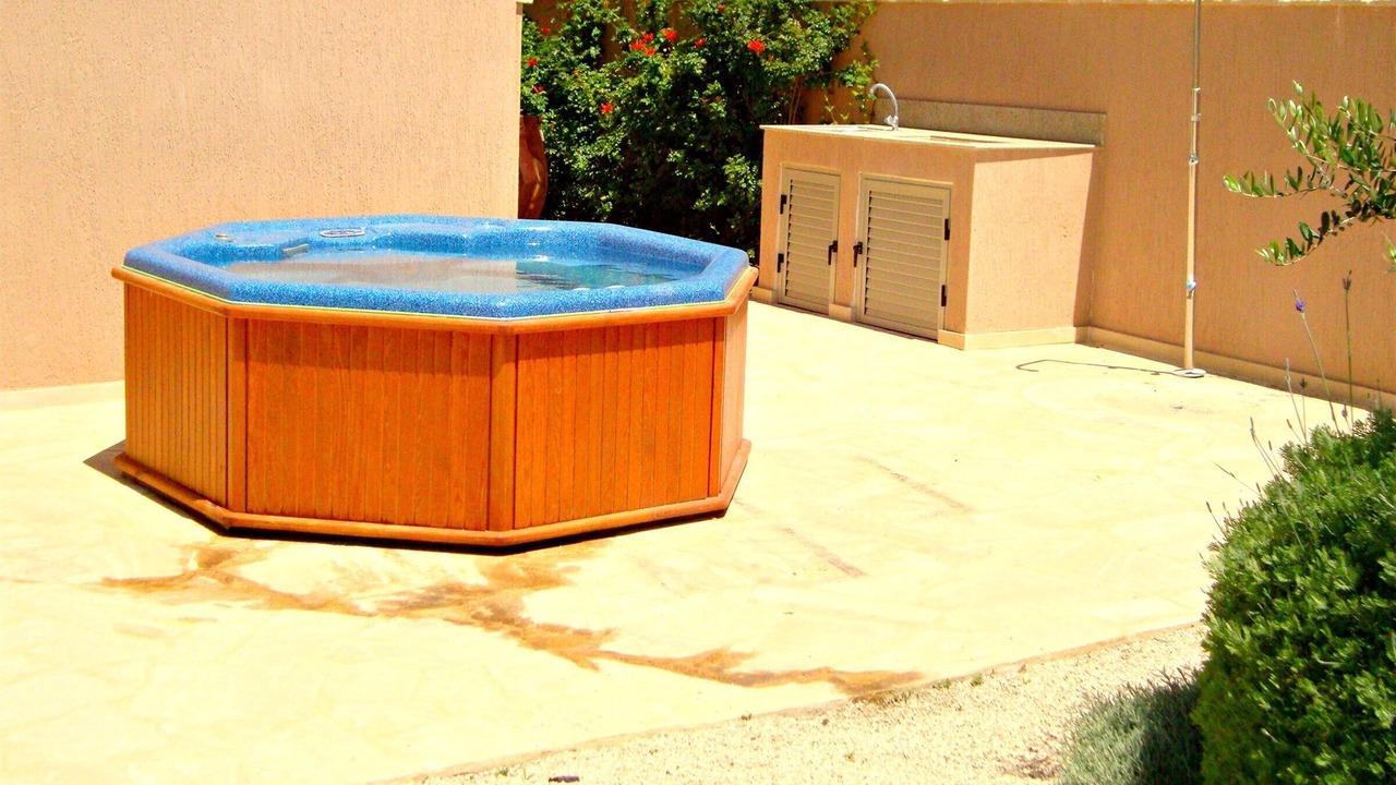 Photo of Outdoor in Polis