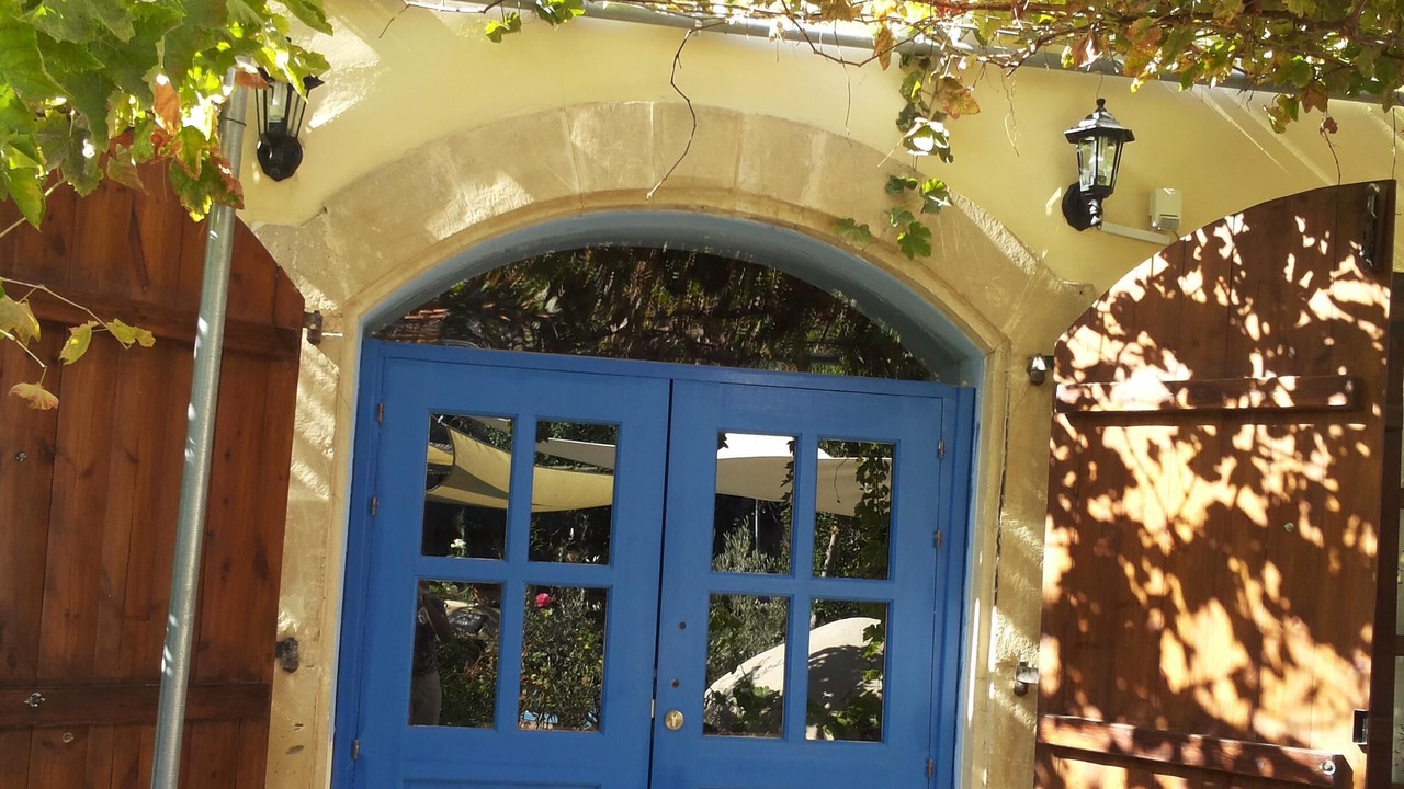 Photo of Outdoor in Polis