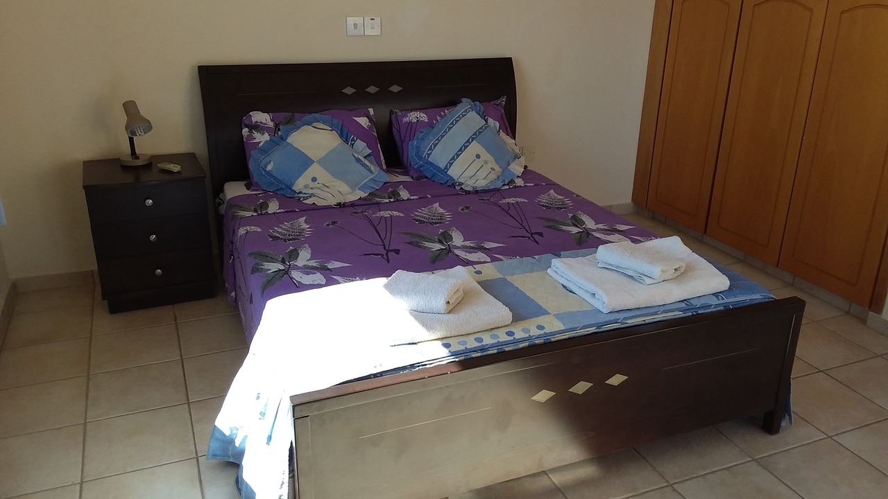 Photo of Bedroom in Peyia Town