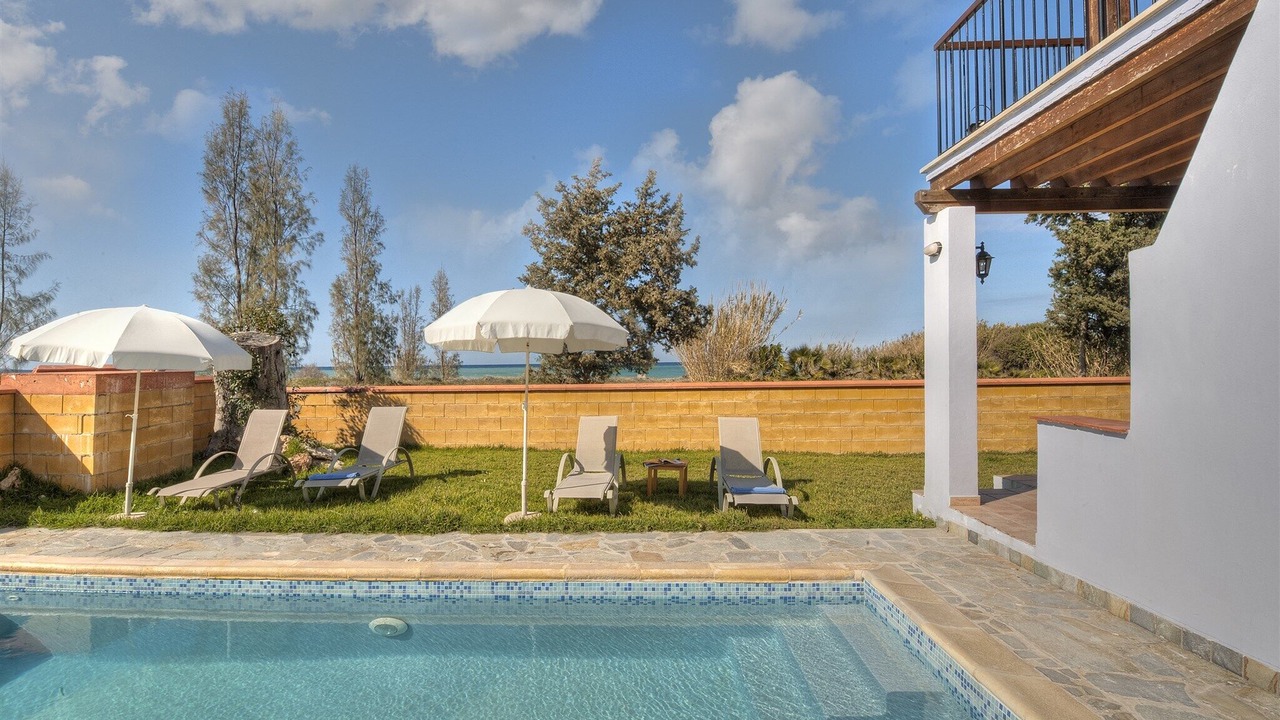 Photo of Outdoor in Polis