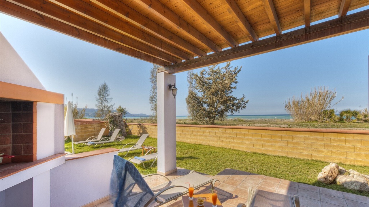 Photo of Outdoor in Polis