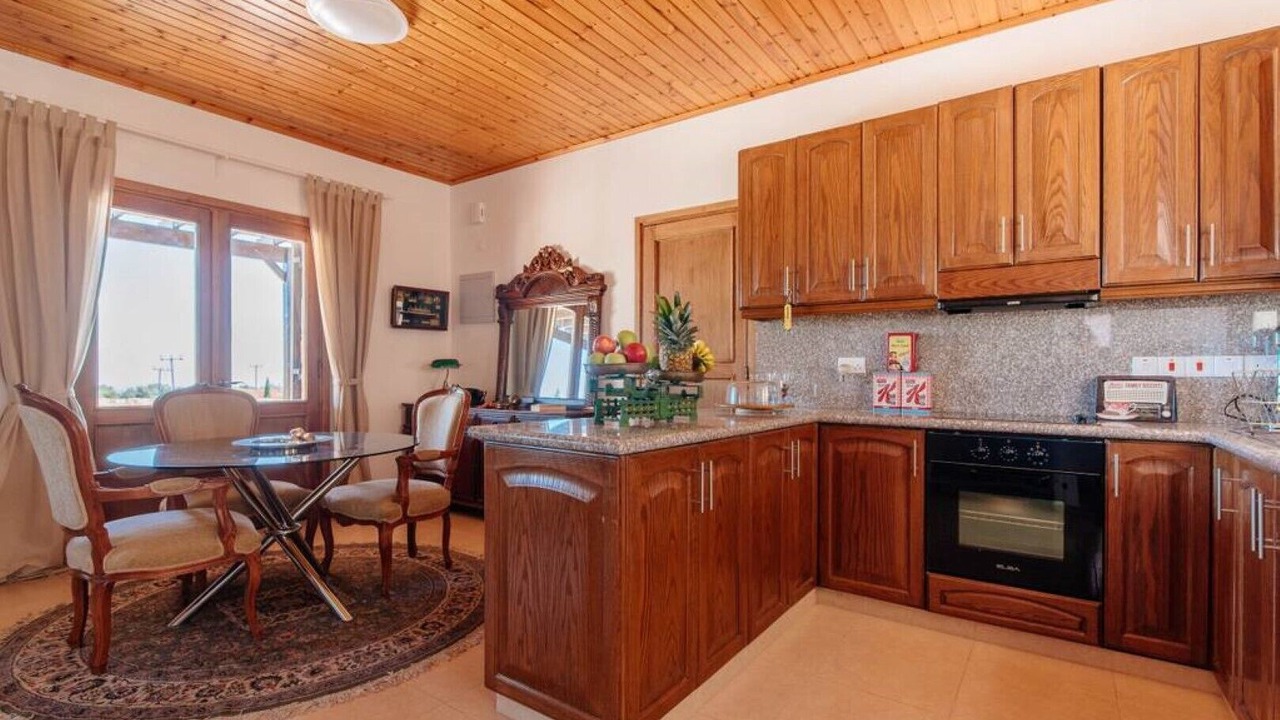 Photo of Kitchen in Anogyra